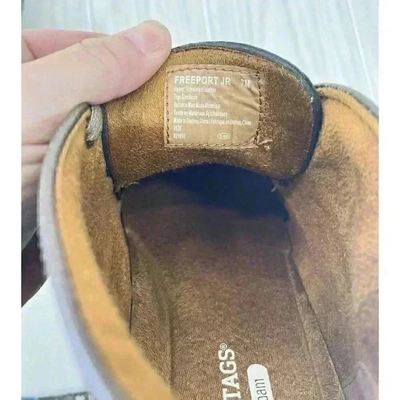 Deer Stags Chukka Boots Boys 7M Freeport Jr. Dark Brown Comfort Lace Up Shoe EUC - Picture 8 of 9